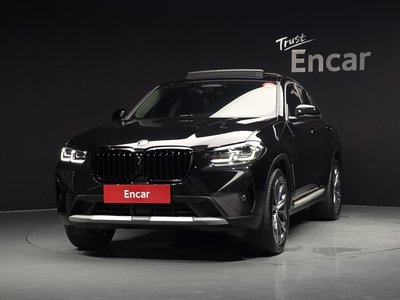 2025 BMW X4 照片 2