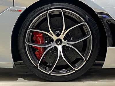 MCLAREN 720S SPIDER - 8