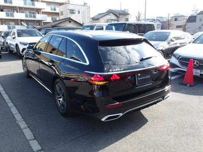 MERCEDES-BENZ E-CLASS WAGON - 4