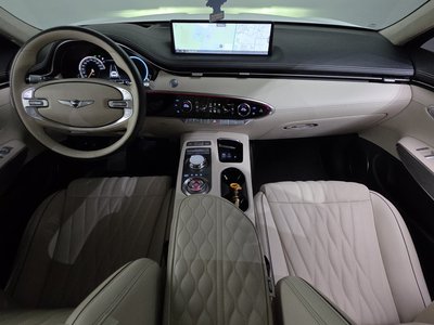 صورة 5 لـ 2021 Genesis GV70