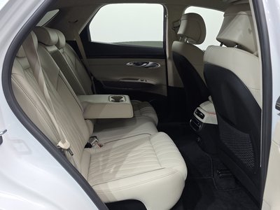 2021 Genesis GV70 — миниатюра 18