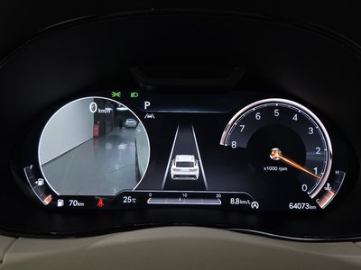 2021 Genesis GV70 — миниатюра 11