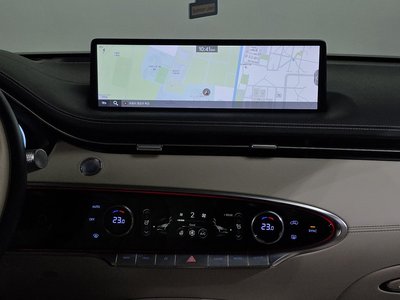 2021 Genesis GV70 — миниатюра 20