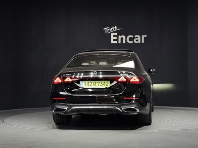 MERCEDES-BENZ E-CLASS - 4