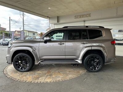 2023 Toyota LAND CRUISER 300 thumbnail 15