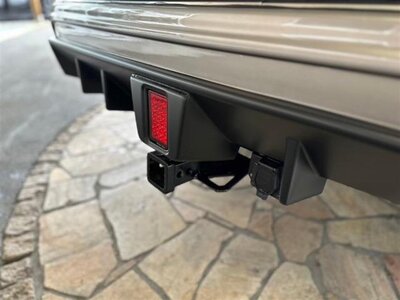 2023 Toyota LAND CRUISER 300 thumbnail 23
