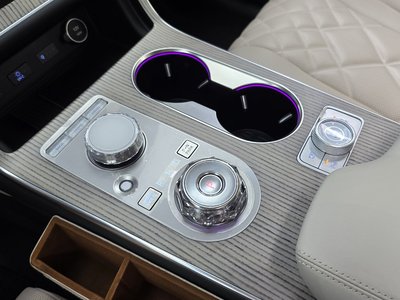 2025 Genesis GV80 — миниатюра 12