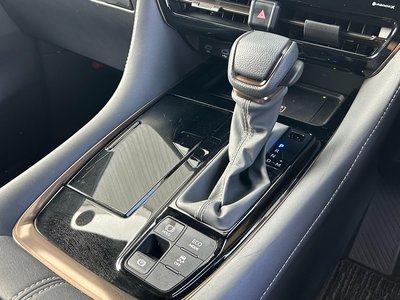 2023 Toyota ALPHARD — миниатюра 23