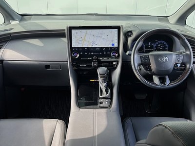 2023 Toyota ALPHARD — фото 2
