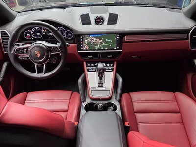 صورة 5 لـ 2023 Porsche CAYENNE