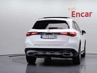 صورة 4 لـ 2023 Mercedes-BENZ GLC