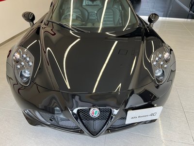 2021 ALFA Romeo 4C 照片 5