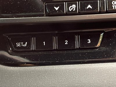 صورة مصغرة 36 لـ 2024 Lexus RX