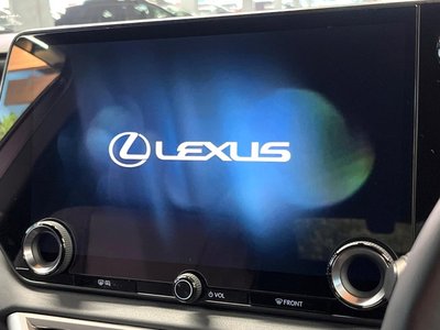 صورة 3 لـ 2024 Lexus RX