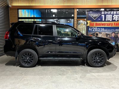 TOYOTA LAND CRUISER PRADO - 6