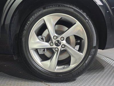 صورة 6 لـ 2024 Genesis GV70