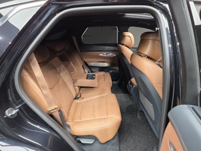 صورة مصغرة 17 لـ 2024 Genesis GV70