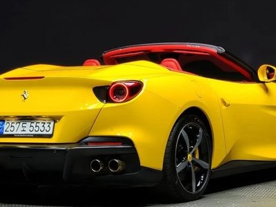 صورة 5 لـ 2022 Ferrari PORTOFINO