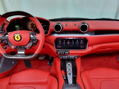 صورة 7 لـ 2022 Ferrari PORTOFINO