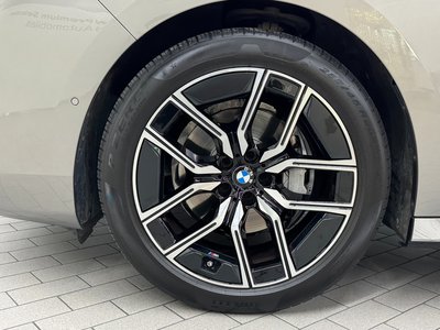 BMW 7 SERIES - 6