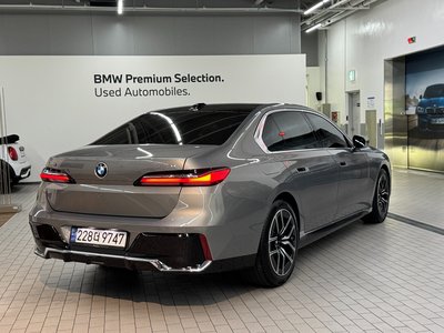 BMW 7 SERIES - 5