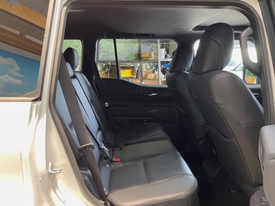 TOYOTA LAND CRUISER 250 - 10