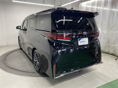 صورة 4 لـ 2023 Toyota VELLFIRE