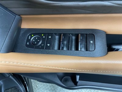 صورة 25 لـ 2023 Toyota VELLFIRE