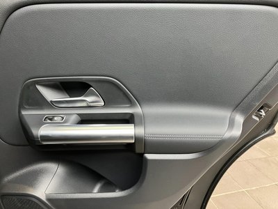 صورة مصغرة 33 لـ 2025 Mercedes-BENZ GLA