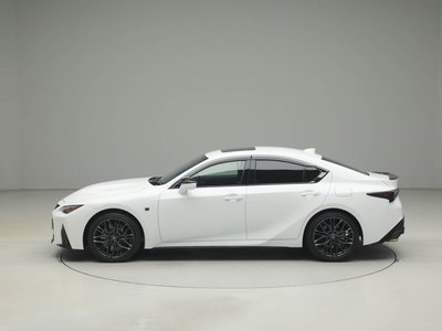 LEXUS IS - 6