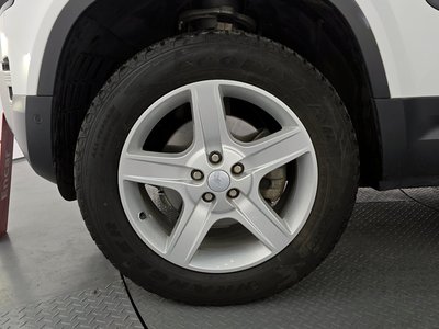 LAND ROVER DEFENDER - 6