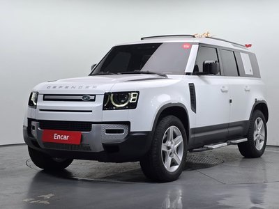 LAND ROVER DEFENDER - 1