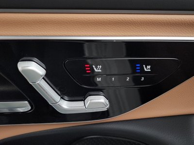 صورة مصغرة 33 لـ 2025 Mercedes-BENZ E-CLASS