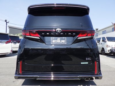 صورة 10 لـ 2024 Toyota VELLFIRE