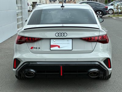 2025 AUDI RS3 SEDAN — фото 4