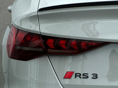 2025 AUDI RS3 SEDAN — фото 8
