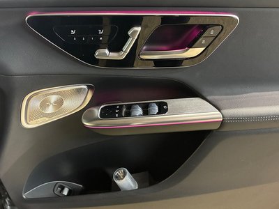 2025 Mercedes-BENZ GLC photo 10