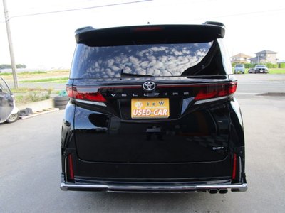 TOYOTA VELLFIRE - 8