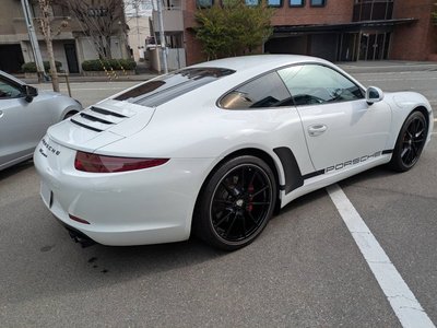 PORSCHE 911 - 10