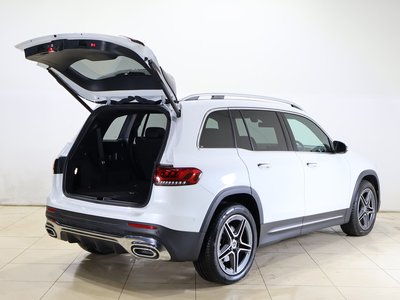 MERCEDES-BENZ GLB - 10