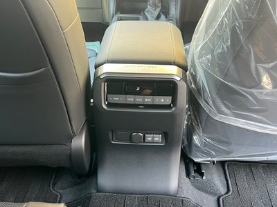 2026 Toyota LAND CRUISER 250 缩略图 33
