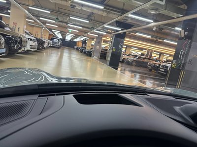 2025 Porsche TAYCAN 缩略图 11