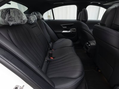 MERCEDES-BENZ E-CLASS - 10