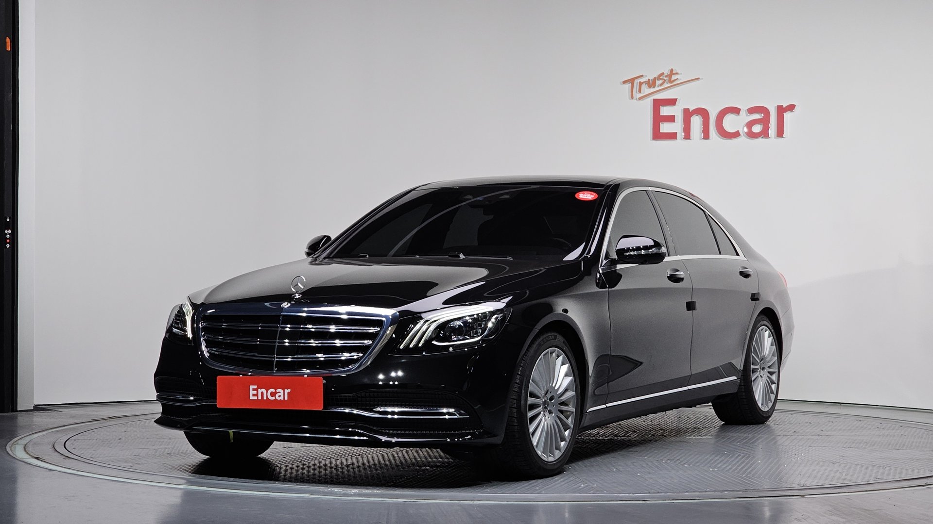 MERCEDES-BENZ S-CLASS - View 1