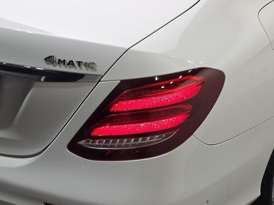 2018 Mercedes-BENZ E-CLASS 照片 10