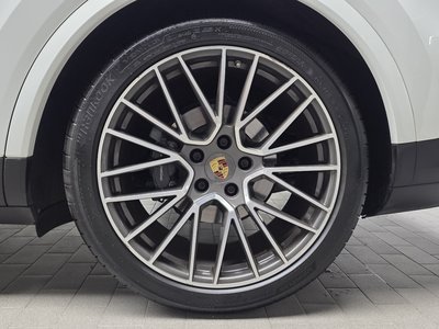 2021 Porsche CAYENNE 照片 8