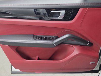 2021 Porsche CAYENNE 缩略图 14