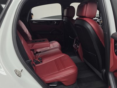 2021 Porsche CAYENNE 缩略图 16