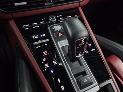 2021 Porsche CAYENNE 缩略图 12