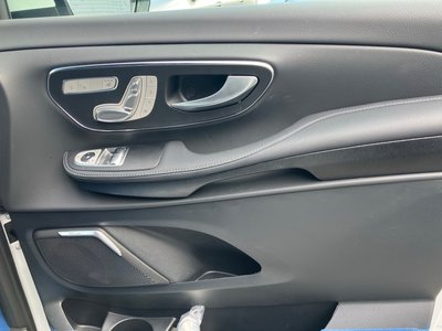 MERCEDES-BENZ V-CLASS - 7